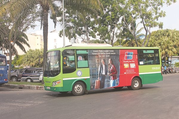 Quảng cáo xe bus tại Bình Dương giúp doanh nghiệp mở rộng khách hàng